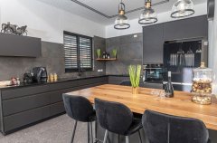 אחוזת לונר 44