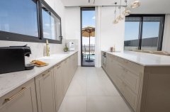 ממלכת נוף כנרת 9