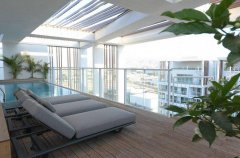 פנטהאוז AH 42 10