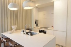 פנטהאוז AH 42 3