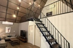 אחוזת לונריה 14