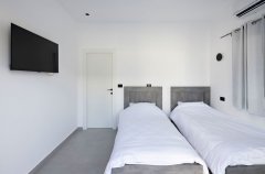 וילה לארא 12