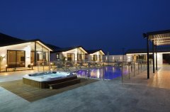 קלמה  ריזורט 33