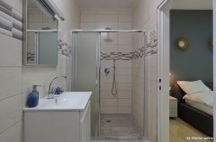 אחוזת שושנים בוטיק 27