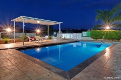 אחוזת שושנים בוטיק 42