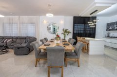 וילה לופז 27