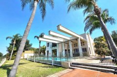 קיסריה פאלאס 13