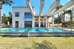 קיסריה פאלאס 1