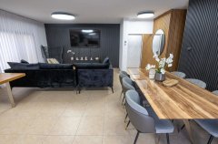 וילה פלואולס 15