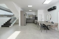 אחוזת אסתובן 21